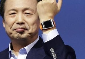 Samsung представила часы Galaxy Gear
