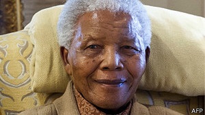 Нельсон Мандела повернувся додому з лікарні