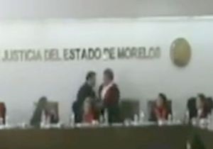 В Мексике судьи подрались во время заседания