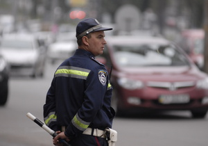 Новини Києва - ДАІ Києва - ДАІ попереджає водіїв про перекриття руху на ряді вулиць Києва