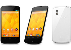 Google - смартфони Google - Nexus - Google обрушила ціни на свій еталонний смартфон