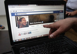 Facebook розповів, які уряди просили розкрити дані користувачів