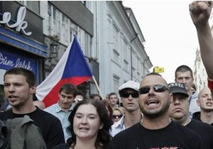 У Чехії ультраправі провели антициганські акції
