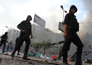 Новини Єгипту - військовий переворот в Єгипті - Влада Єгипту заявляє, що не дозволить втручання у внутрішні справи країни