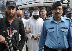 У Пакистані виправдали чоловіка, який звинуватив християнську дівчинку в оскверненні Корану