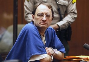 Новини США - вбивство - Американця, який видавав себе за члена сім ї Рокфеллерів, засудили до 27 років в язниці за вбивство