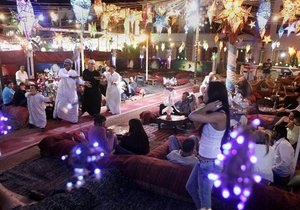Стиль життя - Подорожі - Заворушення в Єгипті - українці в Єгипті: На єгипетському курорті Шарм-еш-Шейх скасували комендантську