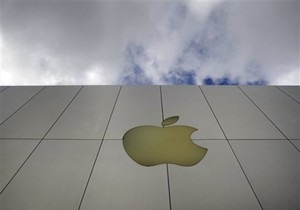Новини Apple - Стів Джобс - Apple без Джобса очікують темні часи - голова Oracle