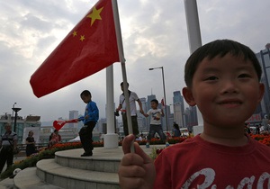 Економіка Китаю роздута на трильйон доларів - експерт