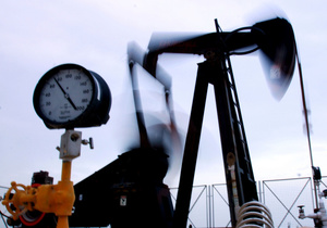 Видобуток нафти - нафтові компанії - Нафтові компанії-гіганти нарощують витрати, скорочуючи видобуток - аналітика