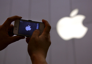 Після низки нещасних випадків Apple обміняє зарядки від сторонніх виробників на фірмові