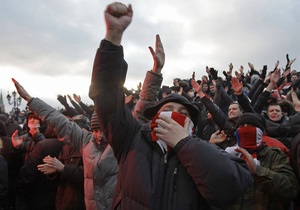 Поліція розігнала націоналістичне зібрання футбольних фанатів московських клубів