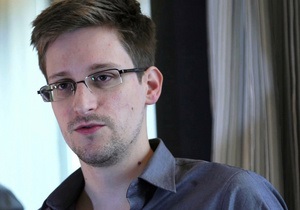 Едвард Сноуден - Біжи, Сноудене, біжи: колишній співробітник ЦРУ став героєм мобільної гри