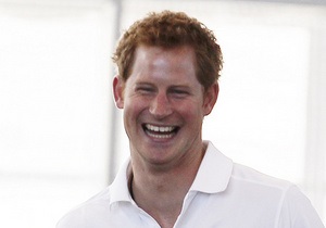 Новини Британії - принц Гаррі - принц Вільям - Принц Гаррі пообіцяв влаштувати веселе життя новонародженому племіннику