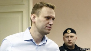 Навального випустили під підписку про невиїзд