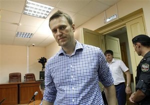 Навального засудили до п яти років в язниці - Генсек Ради Європи сподівається на справедливе оскарження вироку Навальному
