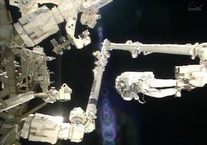 Новини науки - NASA - МКС: NASA визначає причину неполадок зі скафандром Пармітано