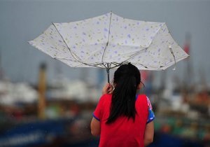 Новини Китаю - тайфун - Тайфун Соулік, досягнувши Китаю, послабшав до рівня тропічної депресії