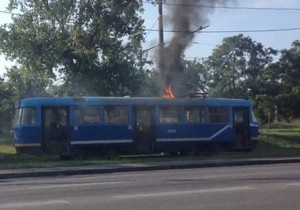 Новини Одеси - В Одесі під час руху загорівся трамвай з пасажирами