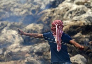Новини Ізраїлю - Новини Палестини - Ізраїльські військові розстріляли палестинця, який заліз на їхній джип