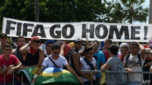 Блаттер: протести у Бразилії не зашкодили іміджу FIFA
