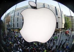 Втеча з яблука: співробітники Apple йдуть у Google і Facebook