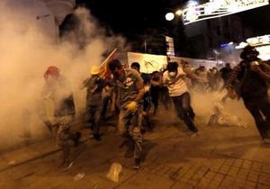 Туреччина: знову водомети проти демонстрантів - DW
