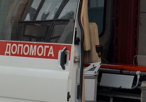 У Києві зіткнулися три машини й автобус: одна людина загинула, 10 травмовані