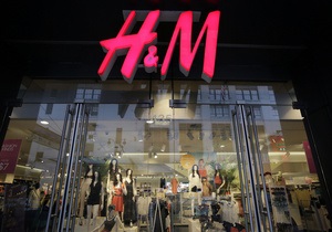 H&M - одежда - Вторая в мире сеть магазинов одежды вновь показал неутешительные финансовые показатели