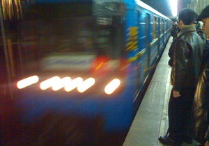 Київ - метро - вагони нерідко виходять з ладу
