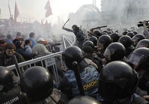 Арешт фігурантів болотної справи продовжено на півроку