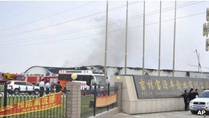 У Китаї в пожежі на птахофабриці загинули понад 112 людей