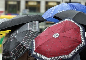 Погода в Україні - дощі - Дощова погода в Україні збережеться як мінімум до середи