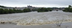 У Європі ліквідують наслідки повеней і готуються до нових опадів