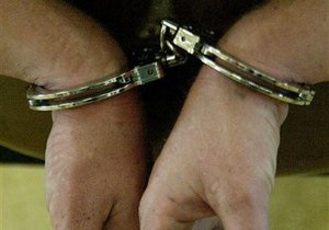 У Москві підозрюваний у зґвалтуваннях покінчив з собою під час обшуку