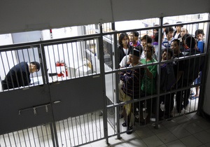 Новини Закарпатської області - нелегали - У Закарпатській області прикордонники затримали мігрантів зі Шрі-Ланки