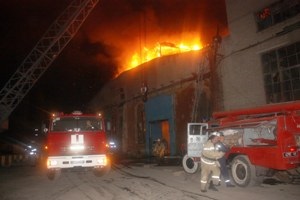 Новини Донецької області - пожежа - У Донецькій області горів комбінат на площі 2340 кв метрів
