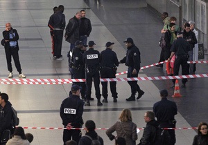 Новини Франції - Мусульманин, який поранив військовослужбовця у Франції, визнав провину
