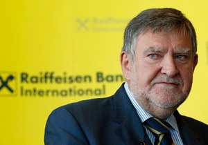 Директор Raiffeisen International звільняється після скандалу з придбанням нерухомості