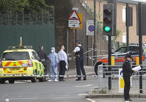 Новини Великобританії - перестрілка - У Лондоні зафіксовані безлади. Поліцейські розігнали націоналістів