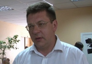Розгляд справи про відставку мера Черкас перенесли