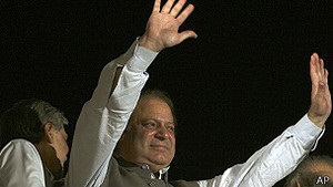 Пакистан: Наваз Шариф заявляє про перемогу на виборах