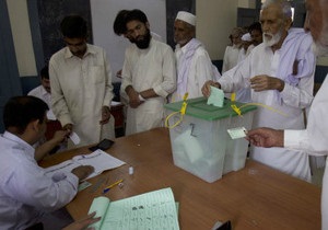 На виборах в Пакистані очікують високу явку