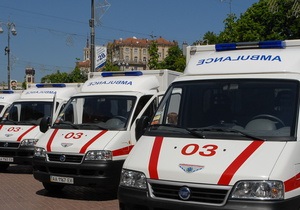 Новини Вінницької області - ДТП - У Жмеринці водій виїхав на тротуар і збив двох дітей
