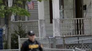 Поліція Клівленда допитає підозрюваних у викраденні жінок