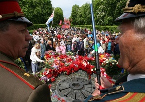 Західна Україна - День Перемоги - націоналізм