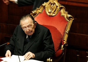 Помер видатний італійський політик Джуліо Андреотті