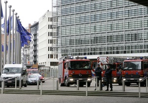 Єврокомісія хоче спростити бюрократичні процедури