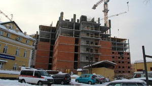 Януковича знову просять втрутитися у справу будівництва в Охматдиті