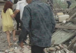 МЗС: Серед жертв землетрусу в Китаї українців немає